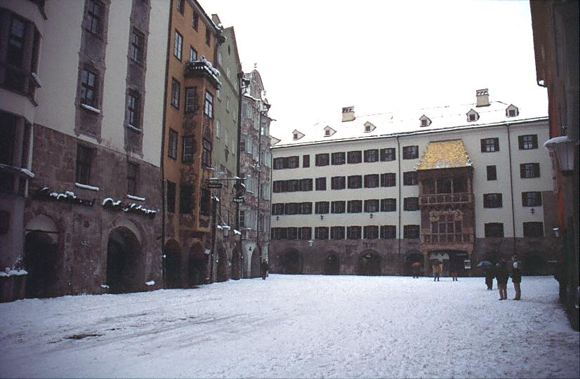 das Goldene Dachl bei Sauwetter