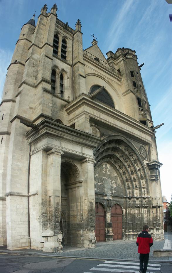 Kirche von der anderen Seite, Montereau
