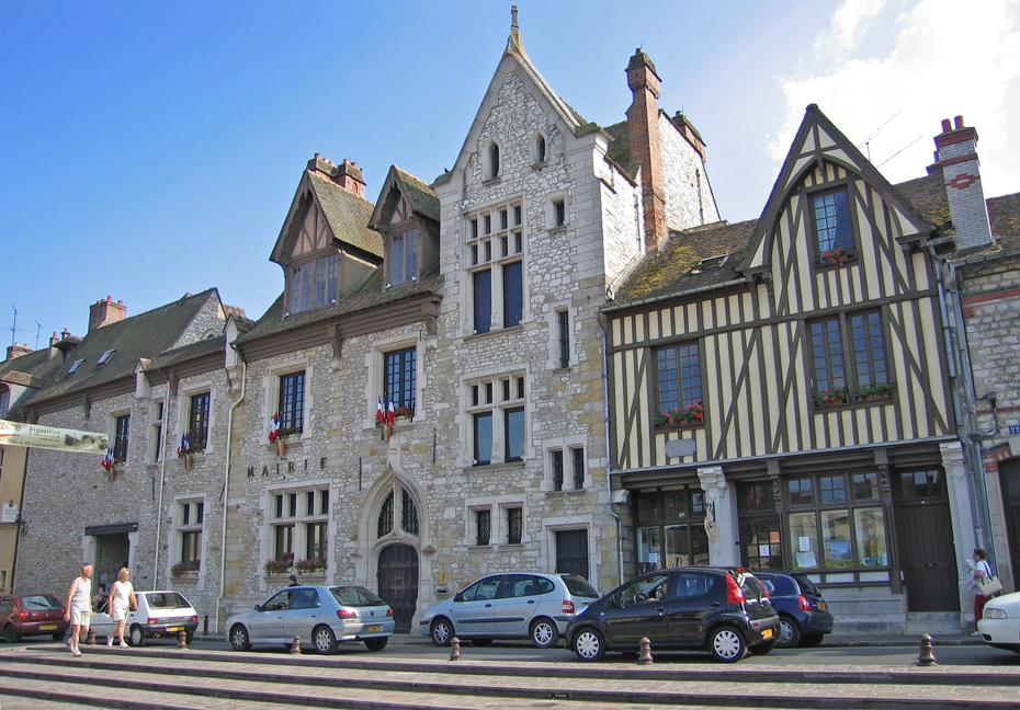 Hauptplatz, Moret-Sur-Loing