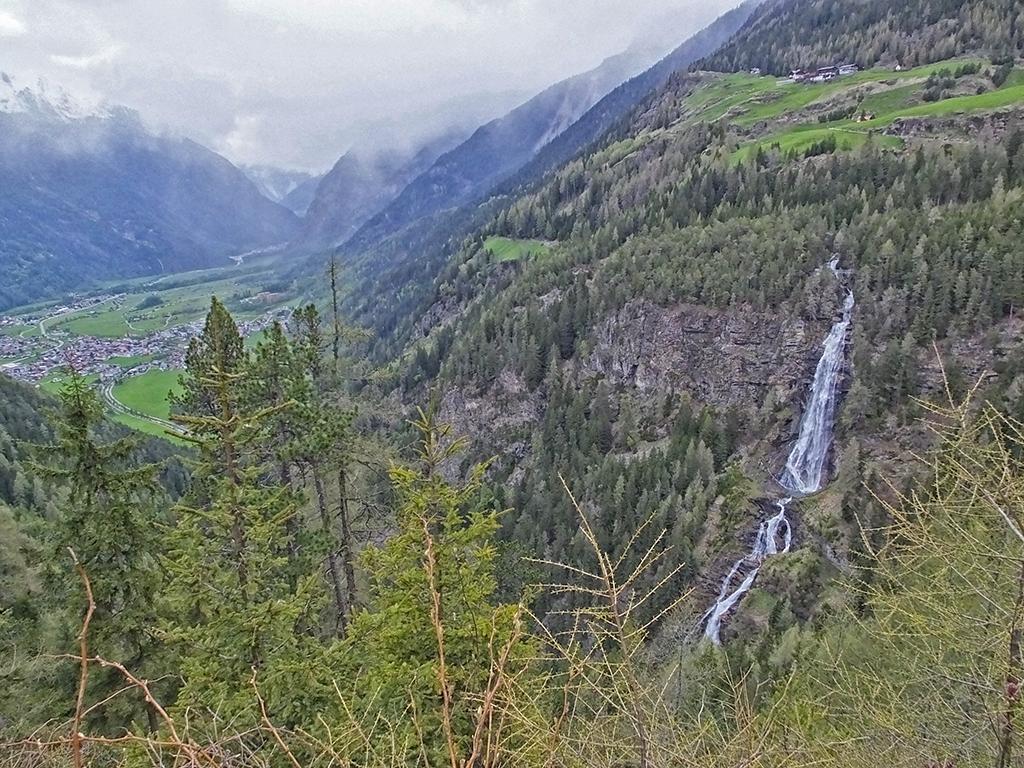Auf dem Weg nach Längenfeld
