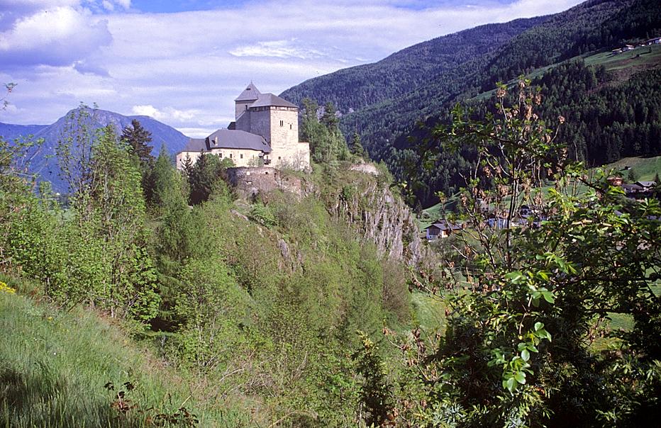 die Burg von der anderen Seite