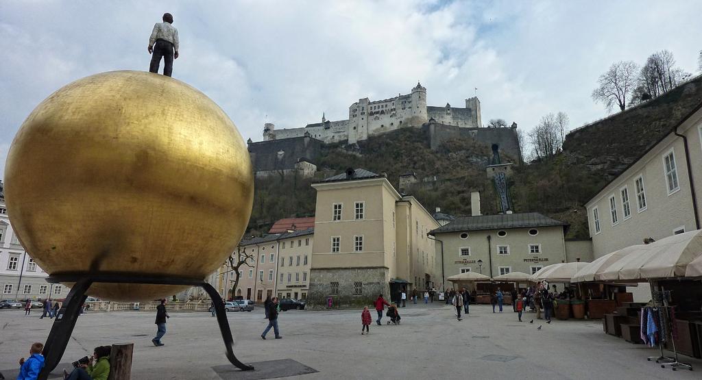 Domplatz, Salzburg
