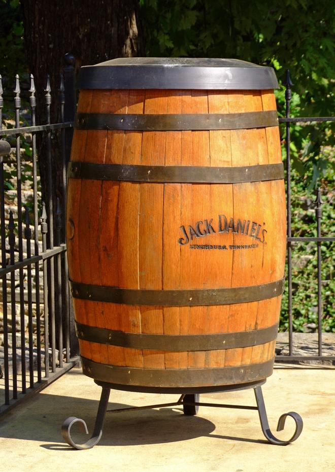 Mistkübel, Jack Daniel's Destillerie, Lynchburg, TN