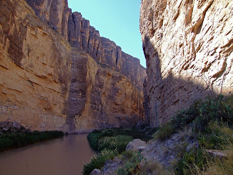 Im St. Elena Canyon (links Mexico, rechts USA), Big Bend NP, TX