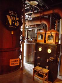 Destille in der Jack Daniel's Destillerie, Lynchburg, TN