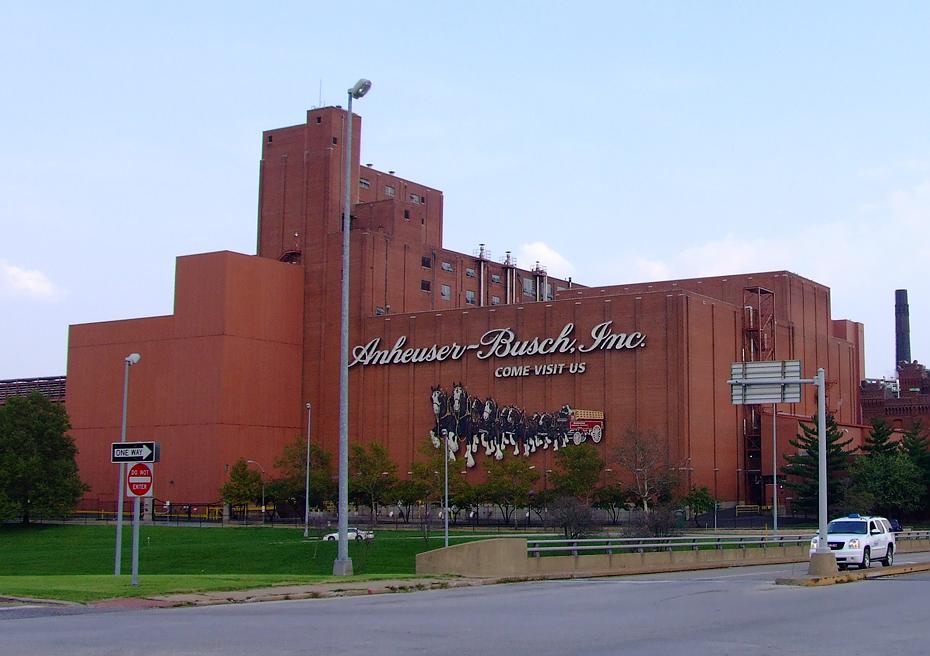 Brauerei von außen, Anheuser Busch Brauerei, St. Louis, MO