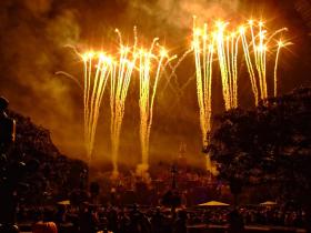 Feuerwerk im Disneyland, Anaheim, CA