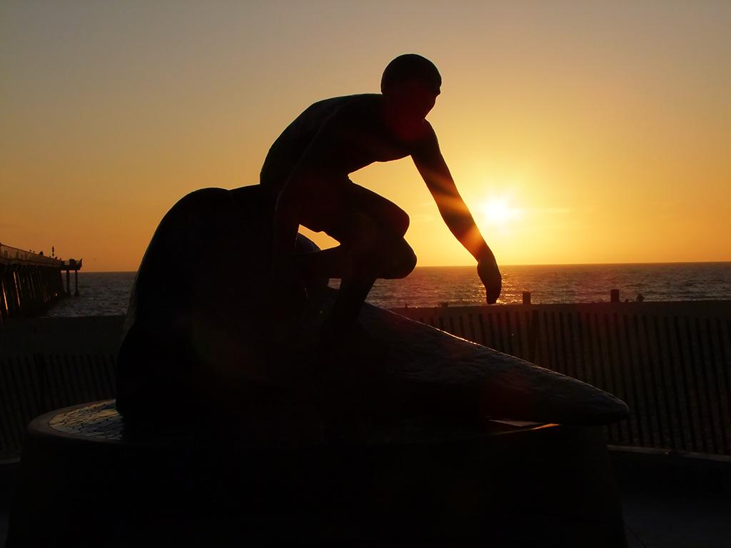 Surferstatue, Hermosa Beach