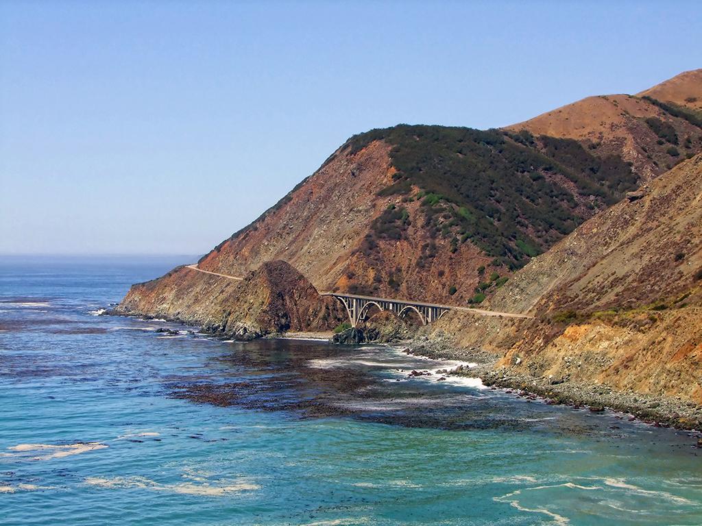 Küste mit Brücke, US #1, CA